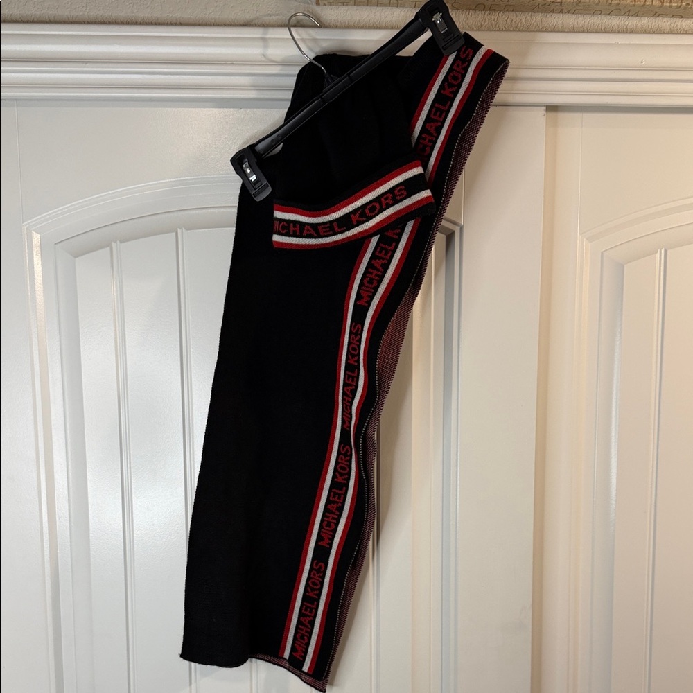 Michael Kors Black and Red Scarf